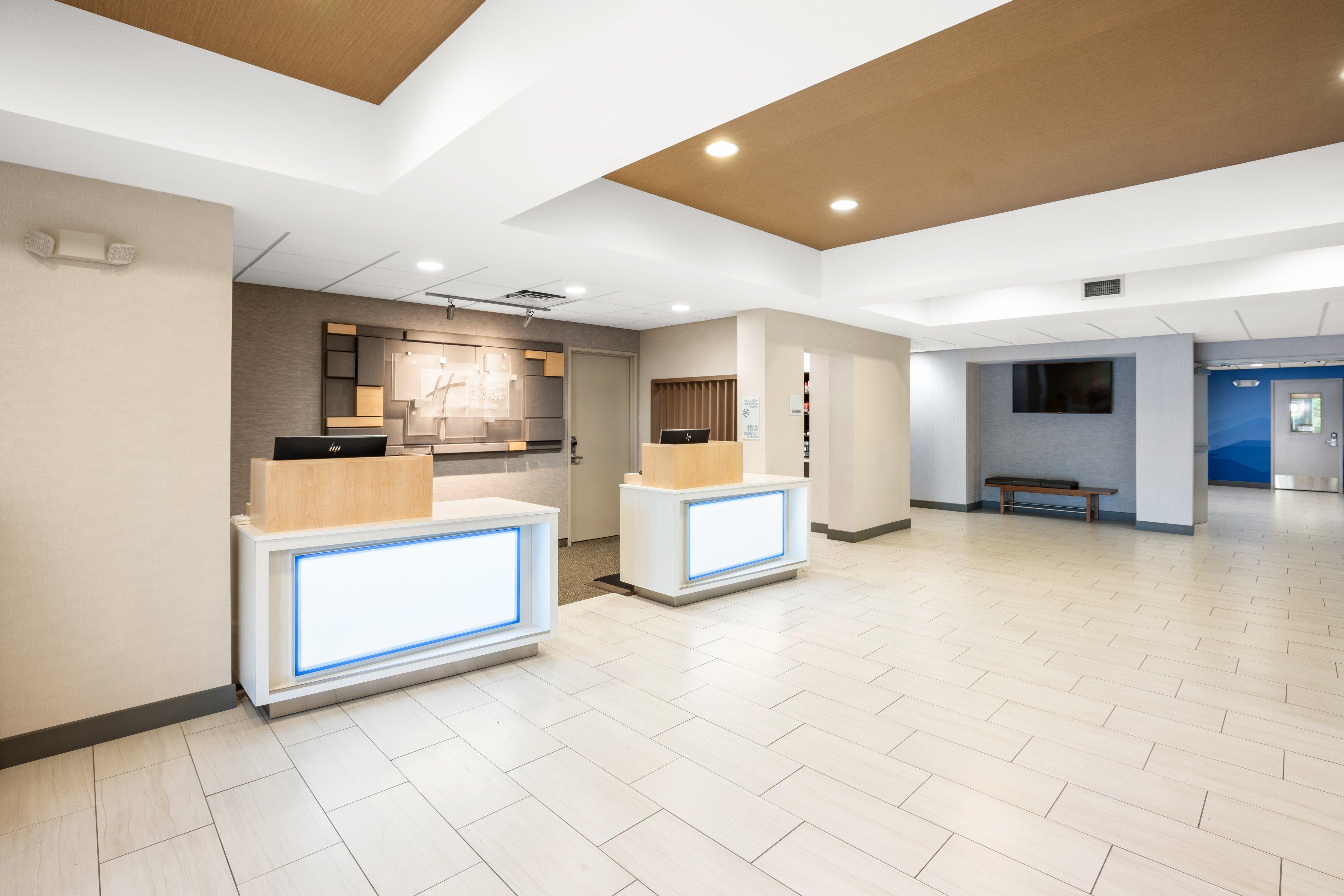 Holiday Inn Express Hotel & Suites Marysville By Ihg Eksteriør bilde